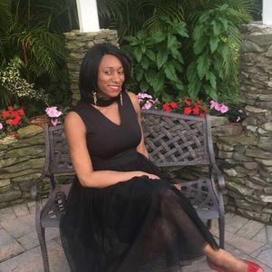 Meet your Posher, Tara